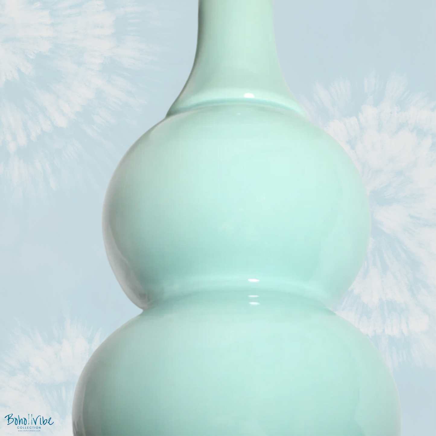 Boho ↡↟ Vibe Collection ↠ Vintage Ceramic Green and White Table Lamp ↡